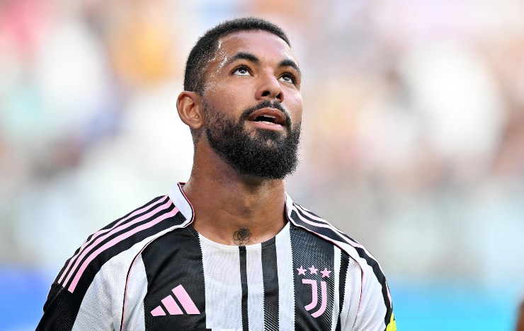 Il centrocampista della Juventus, Douglas Luiz
