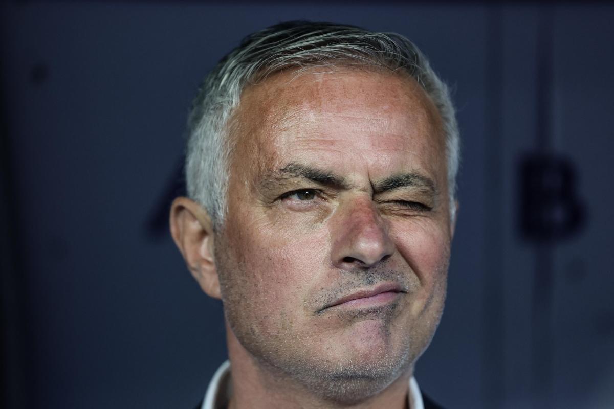 José Mourinho, tecnico del Fenerbahce