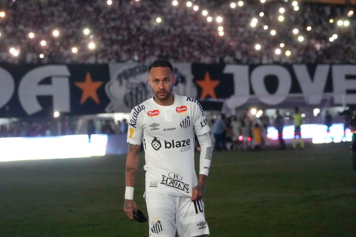 Neymar in primo piano
