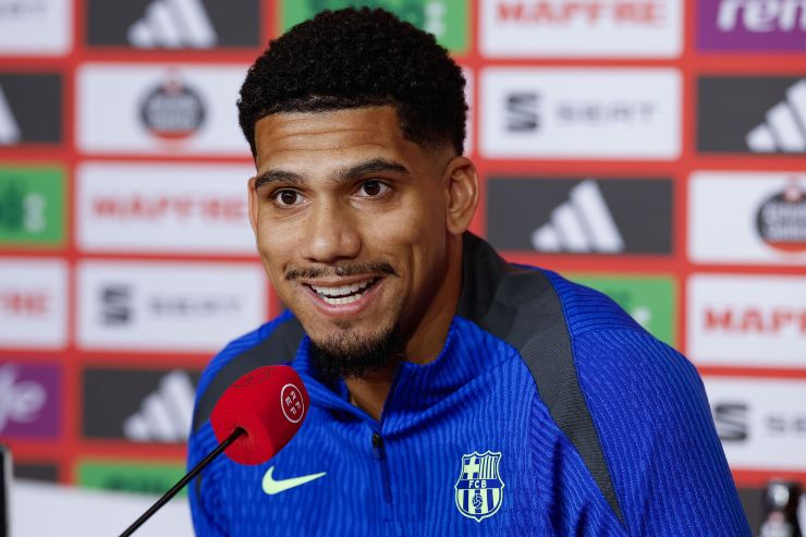Ronald Araujo in conferenza stampa