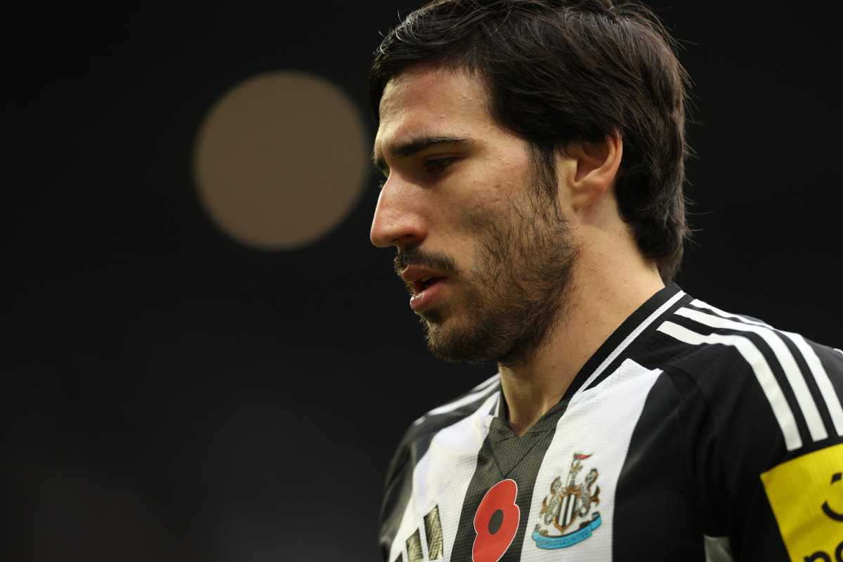 Sandro Tonali di profilo
