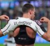 Vlahovic indossa la maglia della Juve