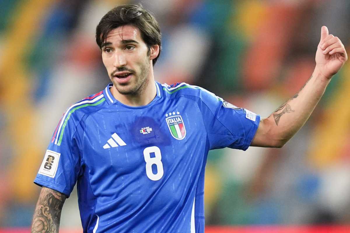 Sandro Tonali con la maglia della nazionale italiana