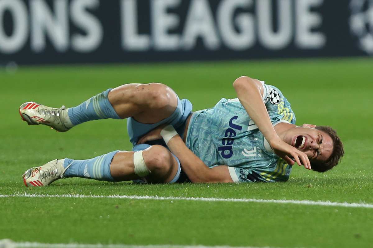 Yildiz a terra dopo uno scontro di gioco