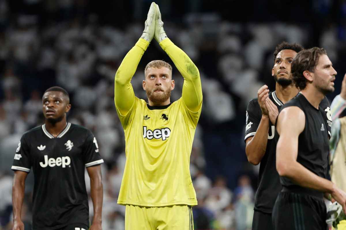 Di Gregorio applaude i suoi tifosi in tribuna