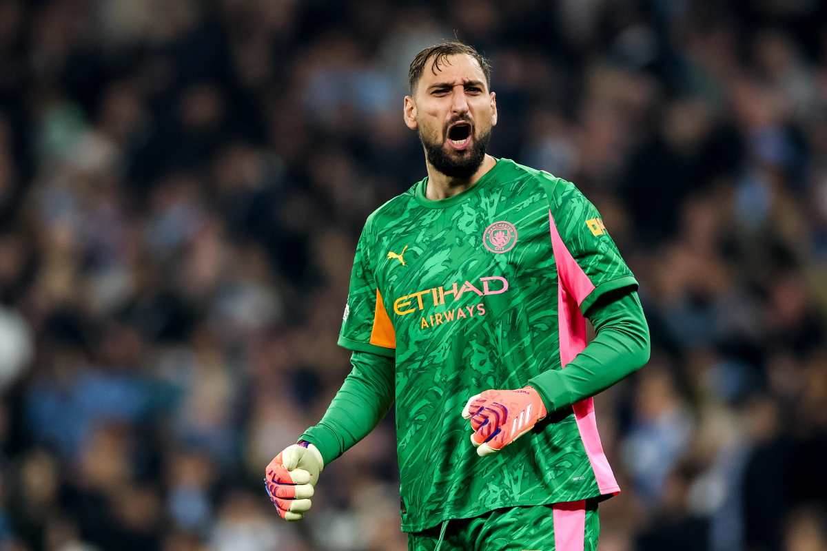 L'esultanza di Donnarumma con la maglia del City