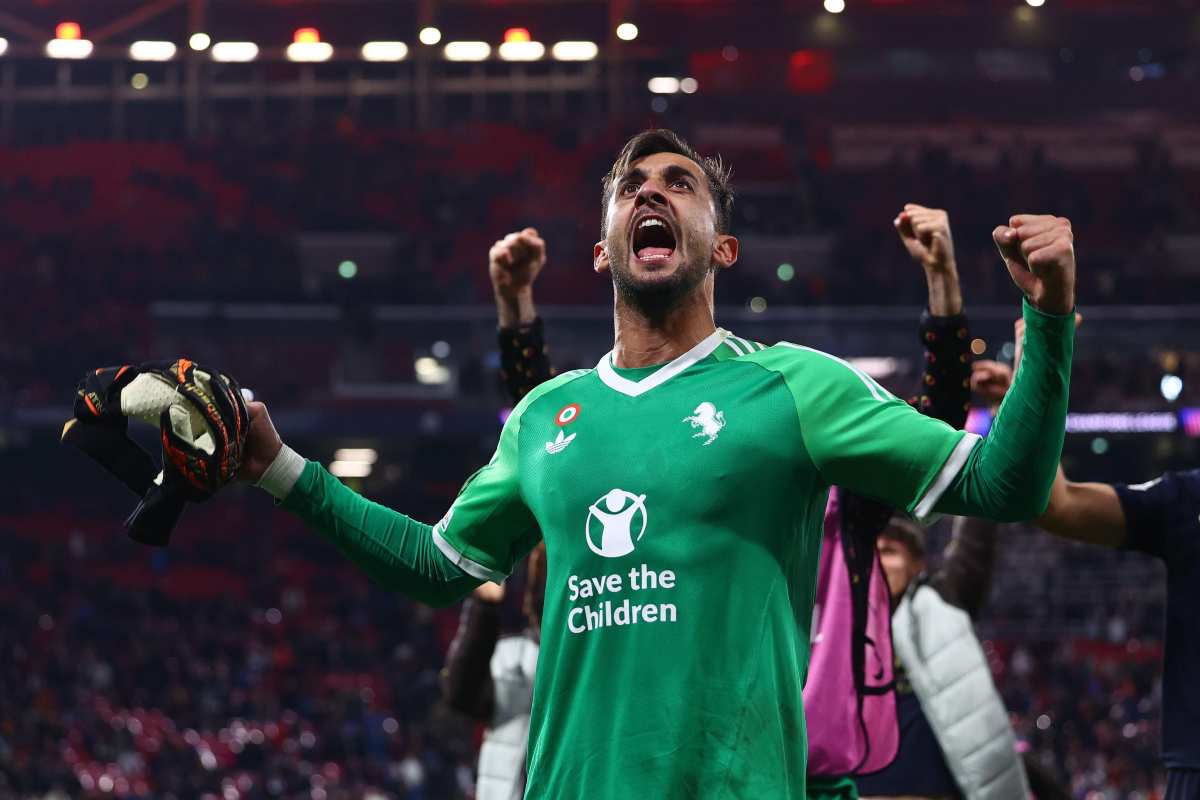 Perin esulta dopo una vittoria con la Juve