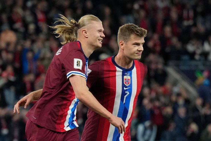 Sorloth e Haaland insieme con la Norvegia