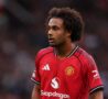 Zirkzee in azione con il Manchester United