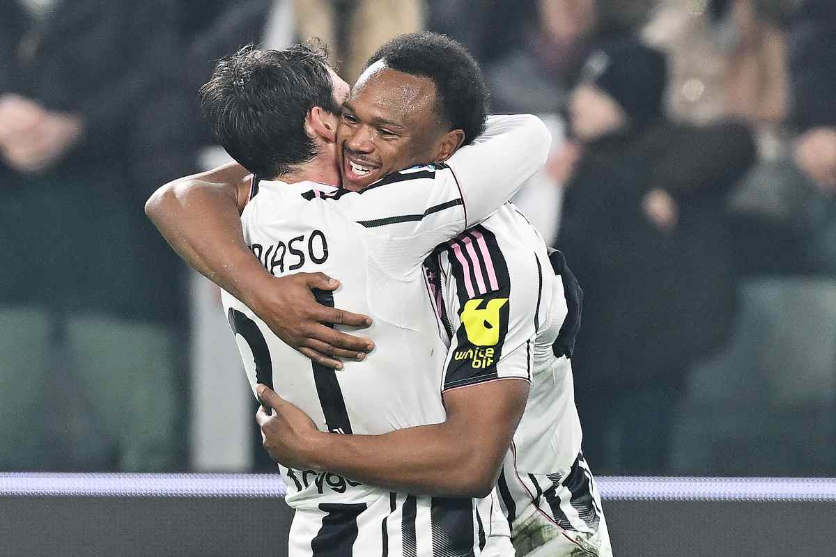 cambiaso e openda si abbracciano