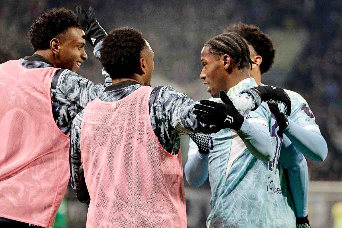 ragazzi juve in gruppo