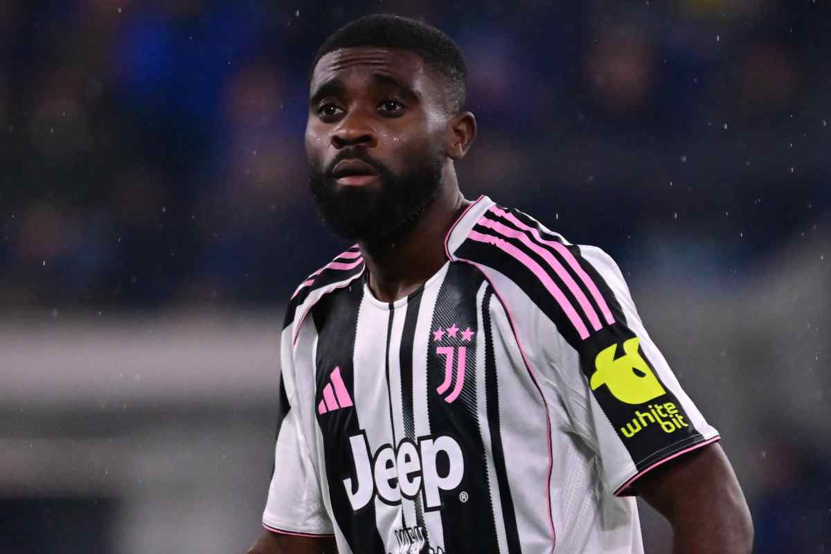Jeremie Boga con la maglia della Juve