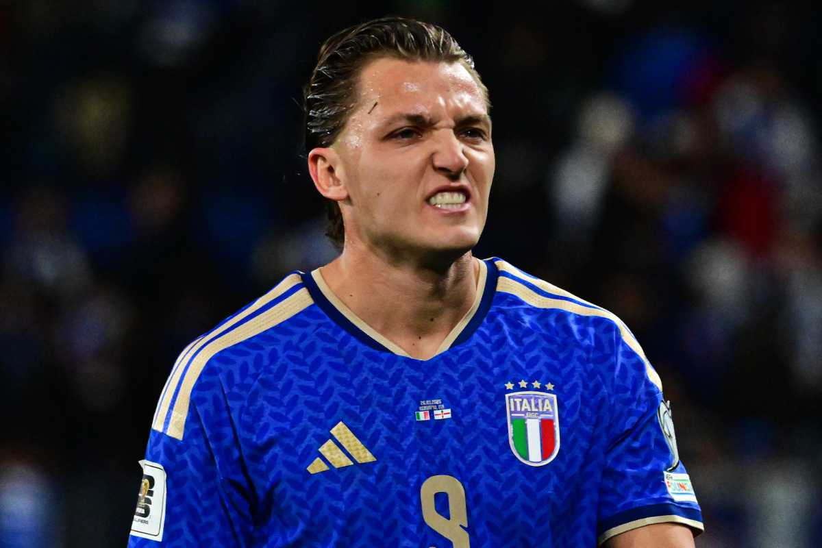 Mateo Retegui in campo con l'Italia contro l'Irlanda