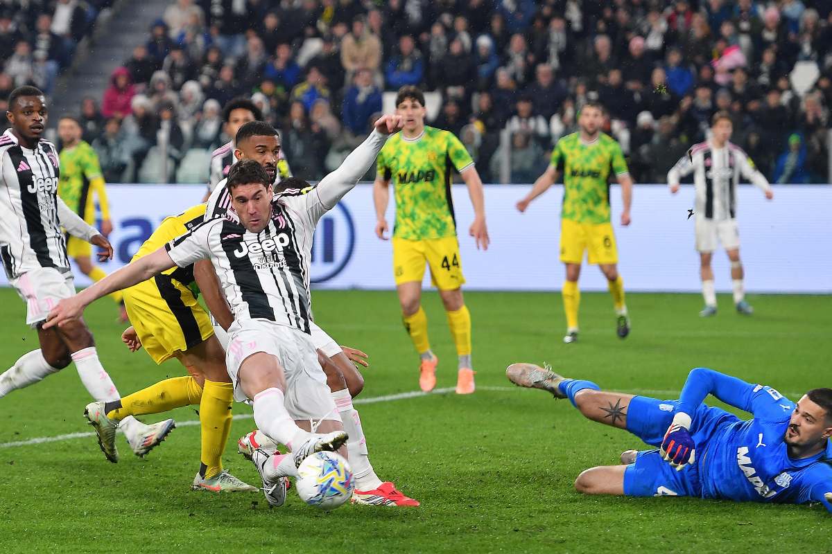 vlahovic sbaglia un gol