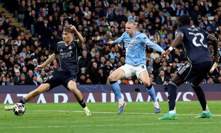 Dean Huijsen in Champions League contro il Manchester City