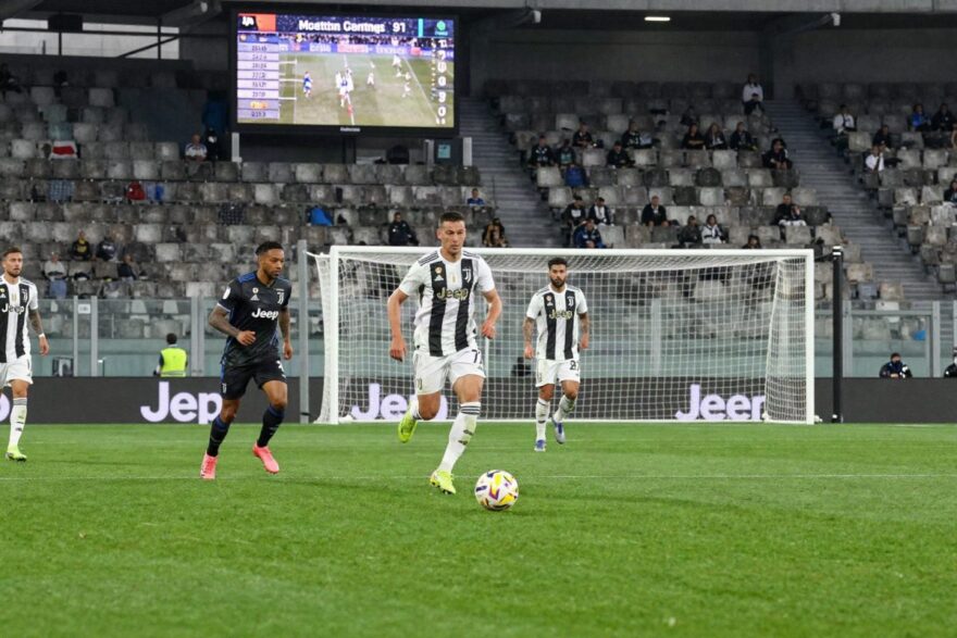 Critiche sulla gestione di McKennie nella Juventus